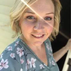 Jenn photo on Jungo Live