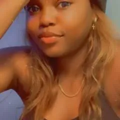 Angiie photo on Jungo Live