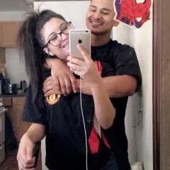 R&b photo on Jungo Live