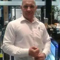 Leaping Wolf photo on Jungo Live