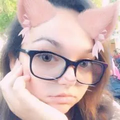 Bri photo on Jungo Live