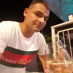 Adrian 6 Sempre photo on Jungo Live