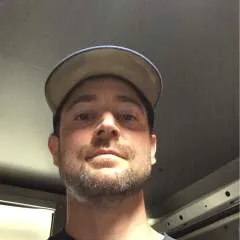 Slaves84 photo on Jungo Live