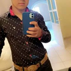 The1uptop photo on Jungo Live