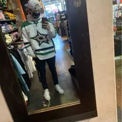 Andyc........ photo on Jungo Live