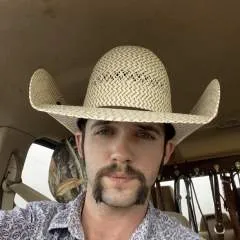 Cowboy69 photo on Jungo Live