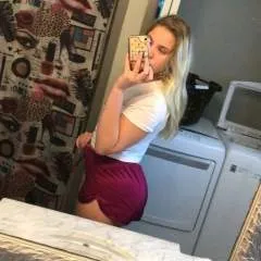 Rebecca photo on Jungo Live