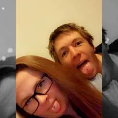 Hick_tind photo on Jungo Live