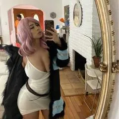 Leeannie........ photo on Jungo Live