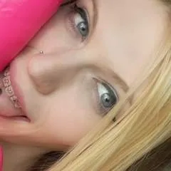 Dominatbeauty photo on Jungo Live