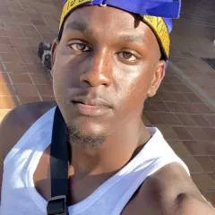 Moeyy photo on Jungo Live