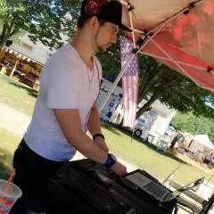 Dj_youngc........ photo on Jungo Live