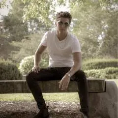 Vic photo on Jungo Live