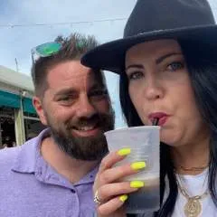 Bacouple photo on Jungo Live