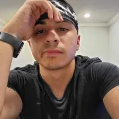 Danielle photo on Jungo Live