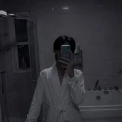 Swan Nay La photo on Jungo Live