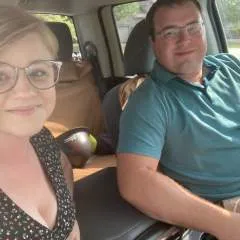 Lindseyandjohn photo on Jungo Live