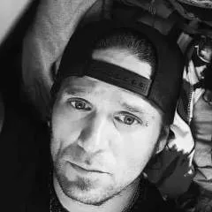 Strutter photo on Jungo Live