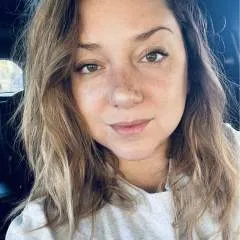 Cindyalcindor.... photo on Jungo Live