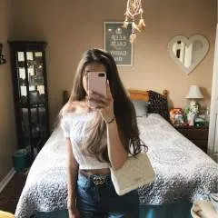 Shannon photo on Jungo Live