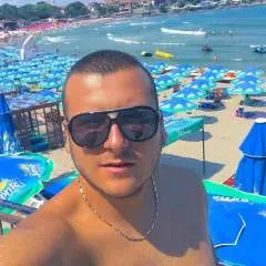 George photo on Jungo Live