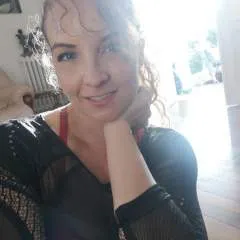 Bella photo on Jungo Live