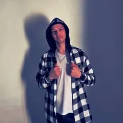 Neon........ photo on Jungo Live