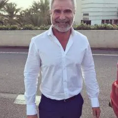 Tomdefacial1 photo on Jungo Live