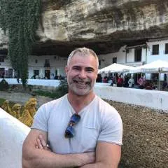 Tomdefacial1 photo on Jungo Live