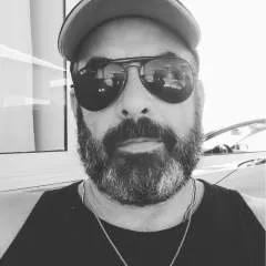 Robertm.... photo on Jungo Live