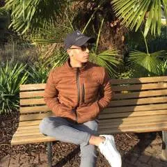 Milanez photo on Jungo Live