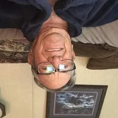 Older Male photo on Jungo Live