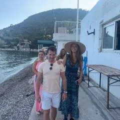 Tiktok photo on Jungo Live