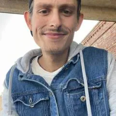 Shyguyrob photo on Jungo Live