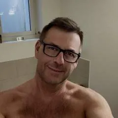 Jonas Kuhn photo on Jungo Live