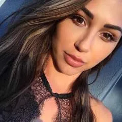 Ava Nessa photo on Jungo Live