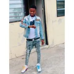 Wise Larry photo on Jungo Live