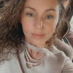 Renee photo on Jungo Live