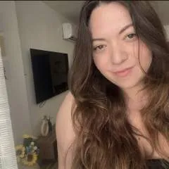 Hillaryd12 photo on Jungo Live