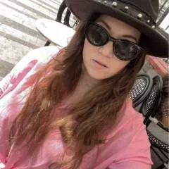 Hillaryd12 photo on Jungo Live