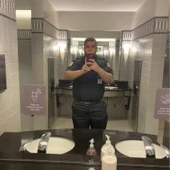 Kisslover photo on Jungo Live