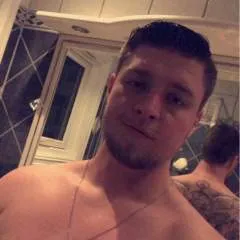 Naughtykev photo on Jungo Live