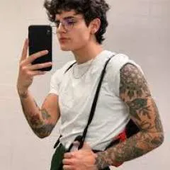 Vasiliki photo on Jungo Live