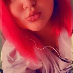 Brattybabe.... photo on Jungo Live