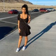 Berniceakomah70 photo on Jungo Live