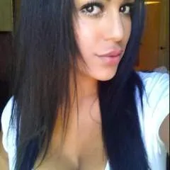 Berniceakomah70 photo on Jungo Live