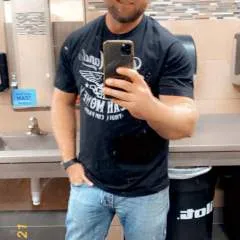 Hellhoundqueen photo on Jungo Live