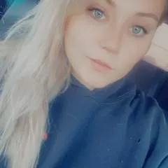 Hellhoundqueen photo on Jungo Live