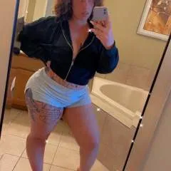 Amelia photo on Jungo Live