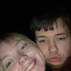 Aaron photo on Jungo Live